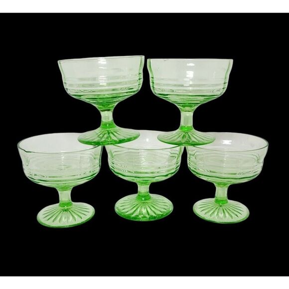 Vintage Green Vaseline Uranium Glass Sherbet Dessert Fruit Custard Cups Set of 5 - Picture 3 of 8